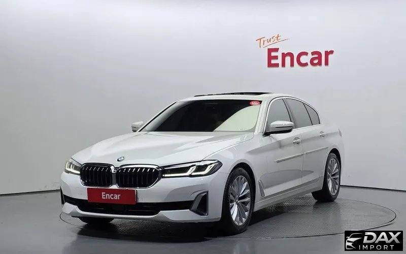 BMW 5-Series 520i Luxury