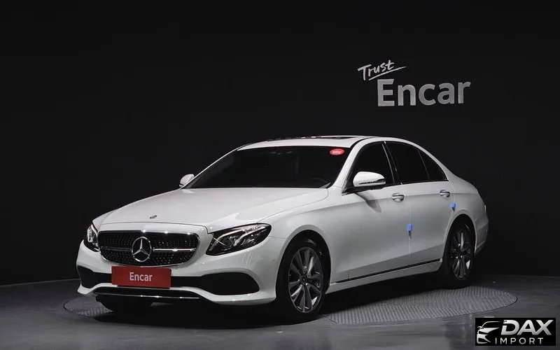 Mercedes-Benz E-Class E300 4MATIC Avnatgarde