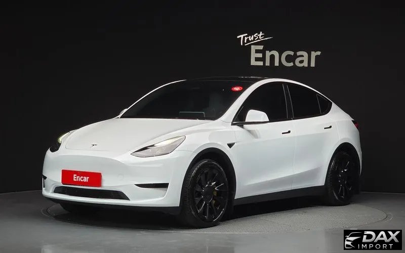 Tesla Model Y RWD