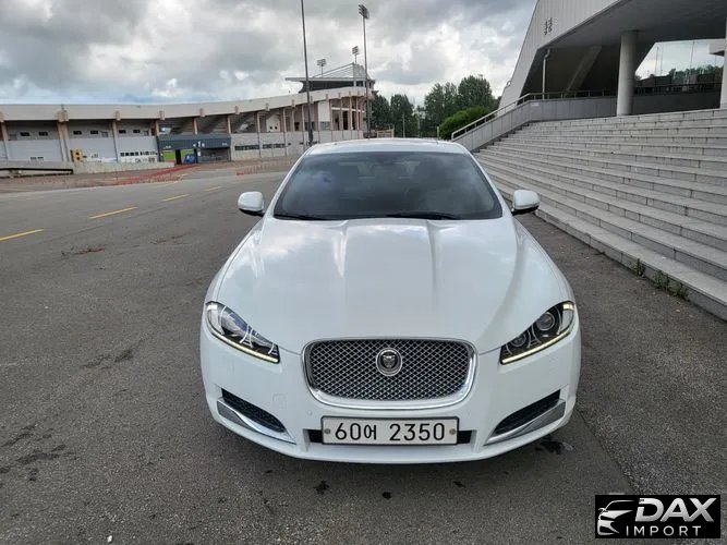 Jaguar XF 3.0SC Luxury