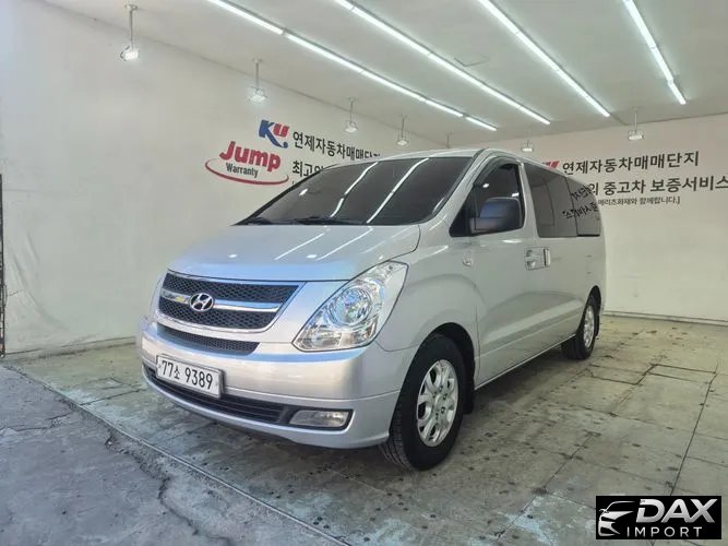 Hyundai Starex 12-Seater Wagon