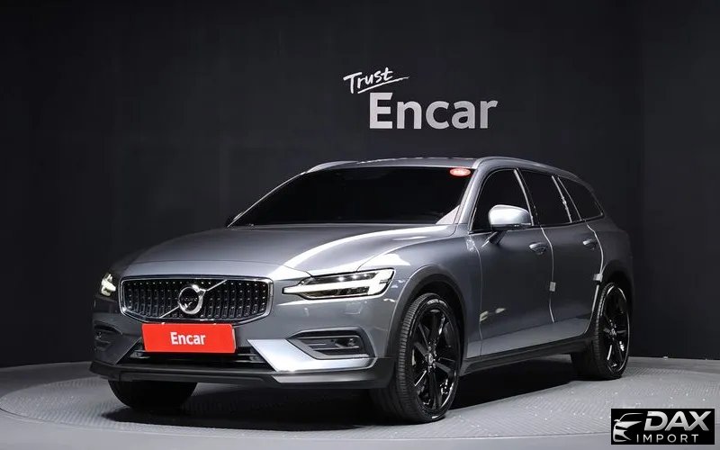 Volvo V60 T5 Pro AWD