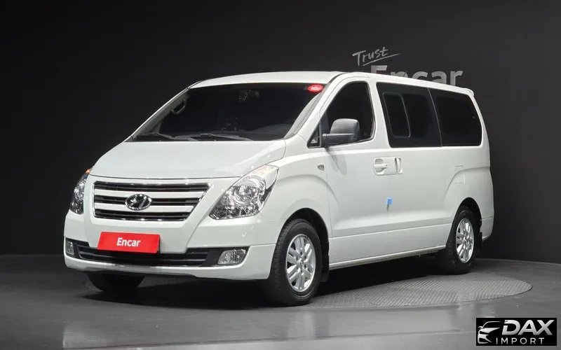 Hyundai Starex 12-Seater Wagon