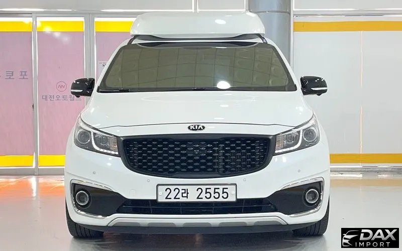 Kia Canival 9-seater Hi-Limousine