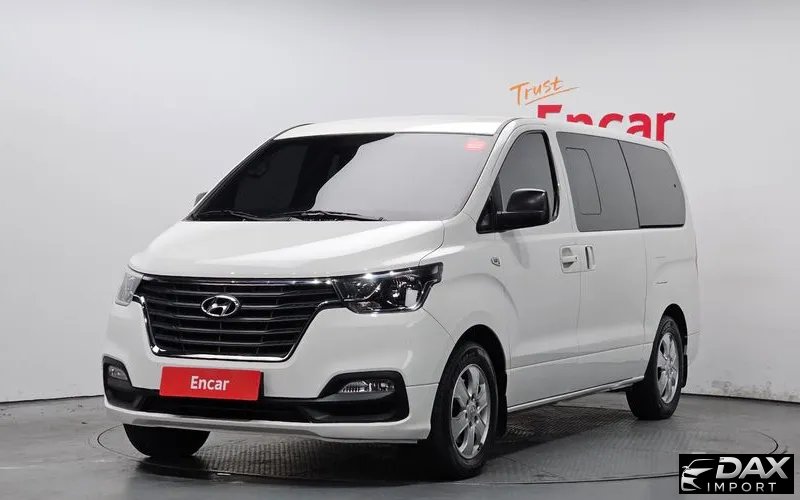 Hyundai Starex 12-Seater LPi
