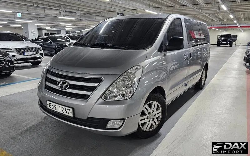 Hyundai Starex 5-Seater VAN
