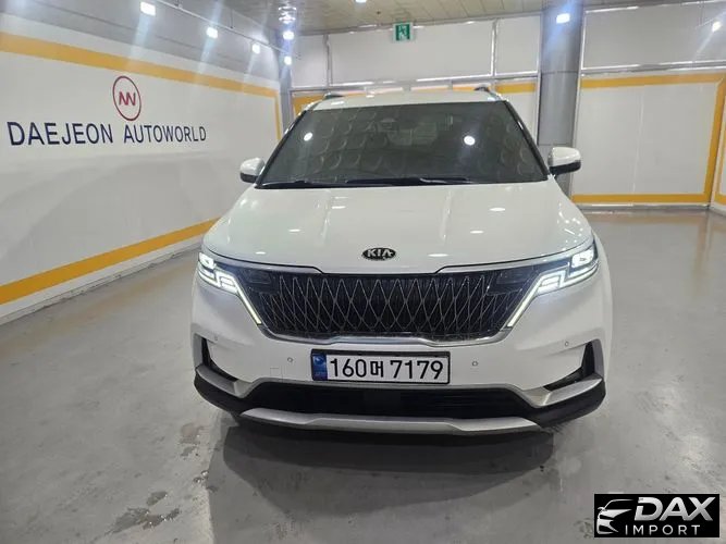 Kia Canival 9-Seater Prestige