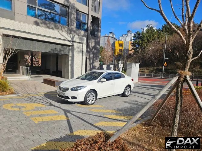 Renault-KoreaSamsung SM3 RE