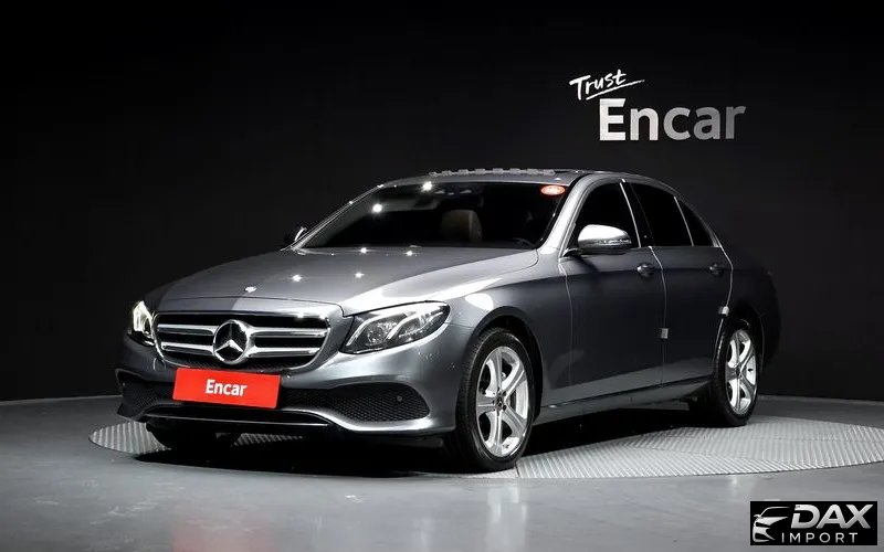 Mercedes-Benz E-Class E220d 4MATIC Avantgarde