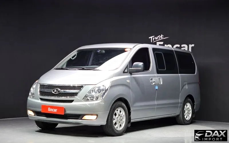 Hyundai Starex 12-Seater Wagon