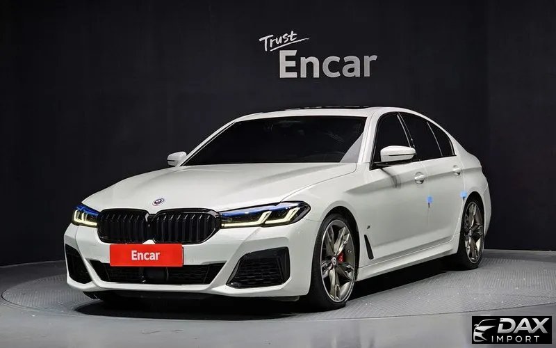 BMW 5-Series M550i xDrive