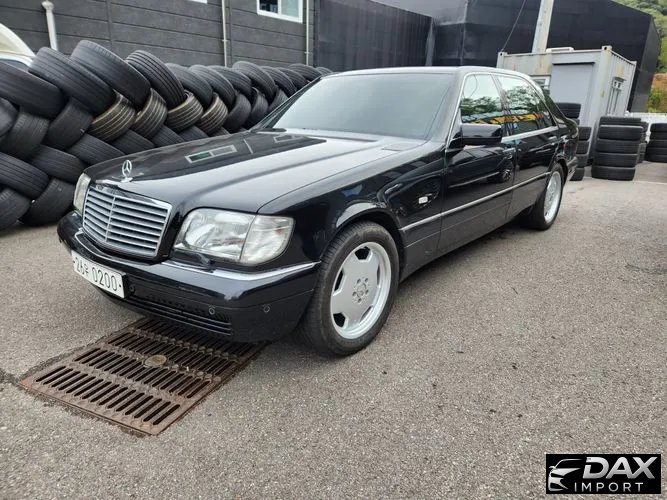 Mercedes-Benz S-Class S320L