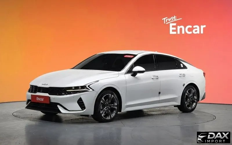 Kia K5 Signature