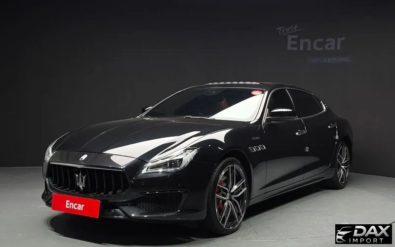 Maserati Quattroporte Q4 Modena