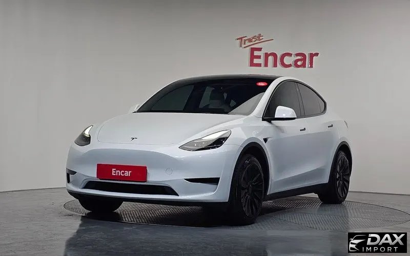 Tesla Model Y RWD