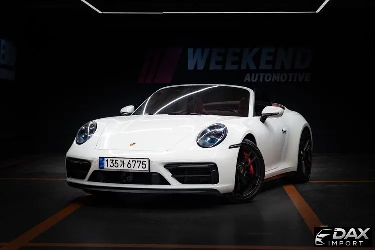 Porsche 911 Carrera 4 GTS Cabriolet