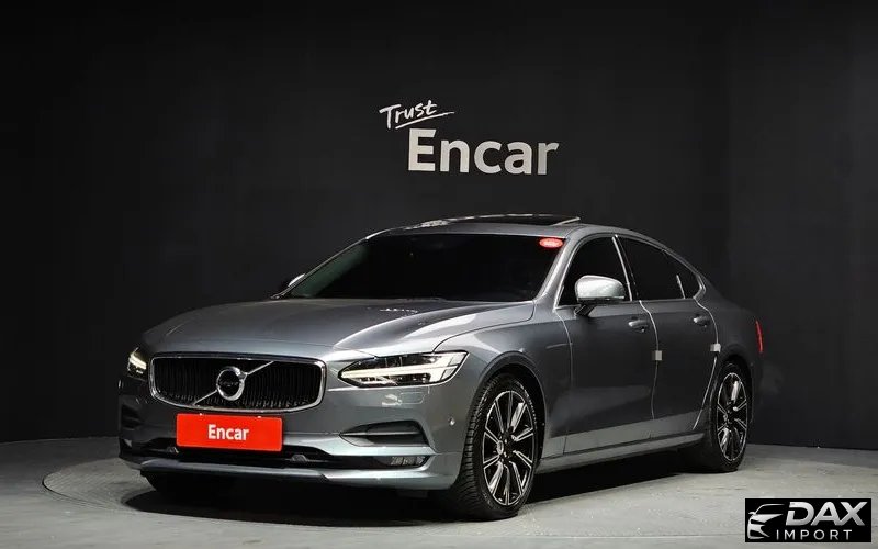 Volvo S90 T5 Momentum