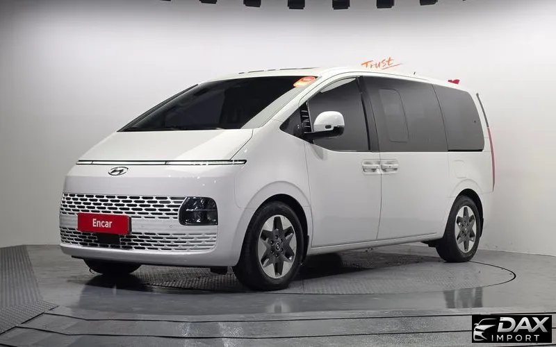 Hyundai Staria 4WD Tourer 9-Seater