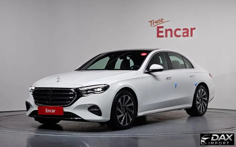 Mercedes-Benz E-Class E300 4MATIC Exclusive