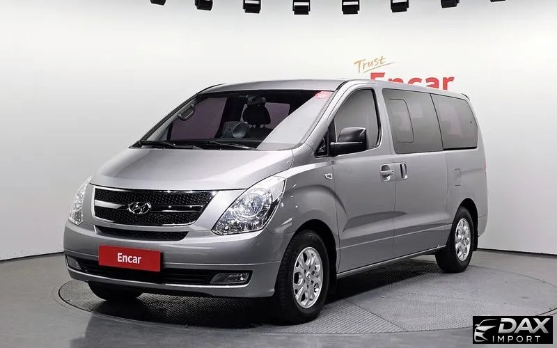 Hyundai Starex 12-Seater Wagon