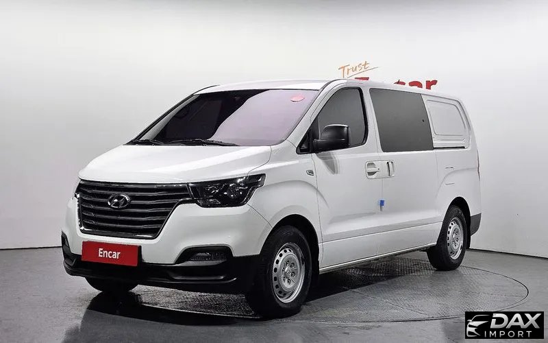 Hyundai Starex Van 5-Seater