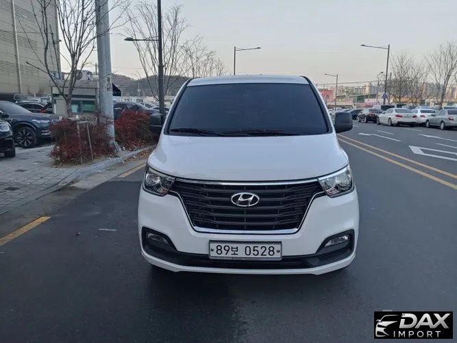 Hyundai Starex Van 3-Seater