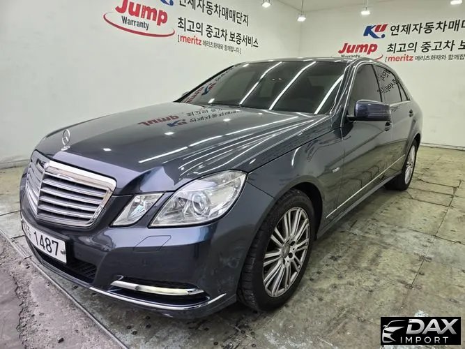 Mercedes-Benz E-Class E300 Elegance