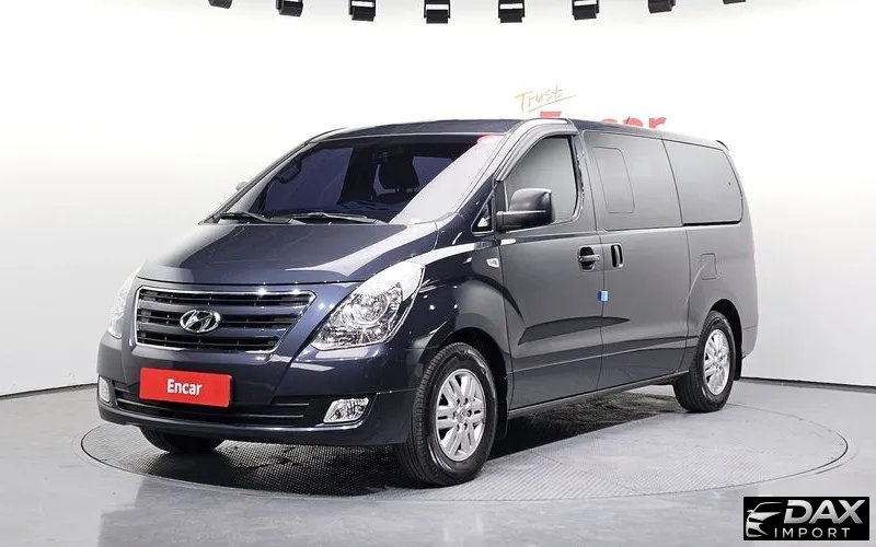 Hyundai Starex 11-Seater Wagon