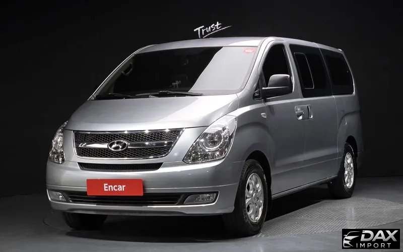 Hyundai Starex 12-Seater Wagon