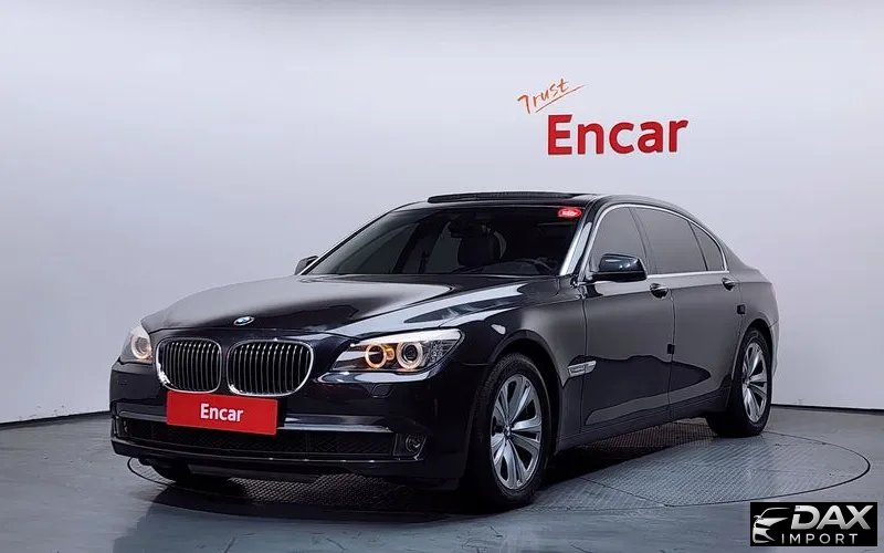 BMW 7-Series 740Li