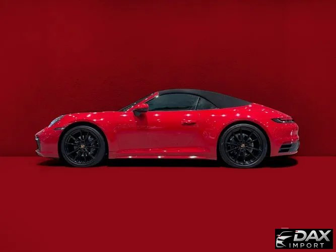 Porsche 911 Carrera 4 Cabriolet