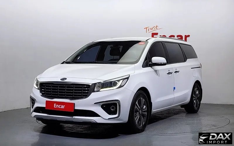 Kia Canival 9-Seater Luxury