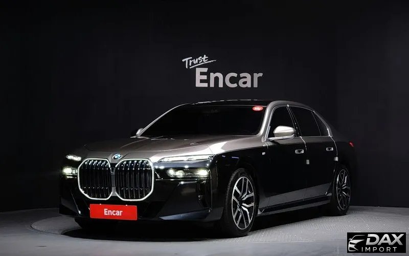 BMW 7-Series 740i xDrive M Sport