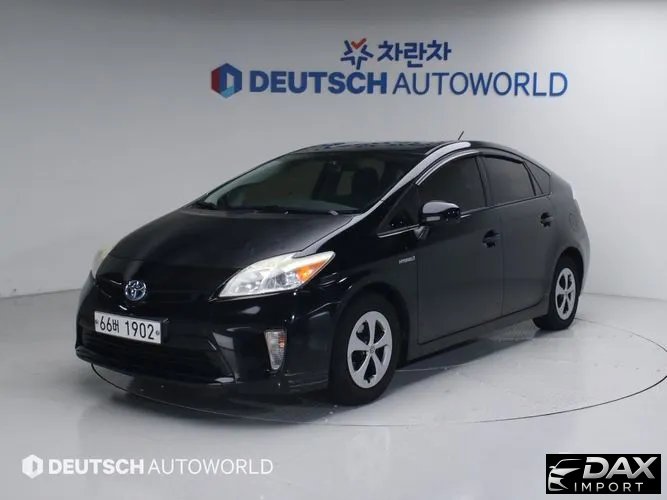 Toyota Prius 1.8 E