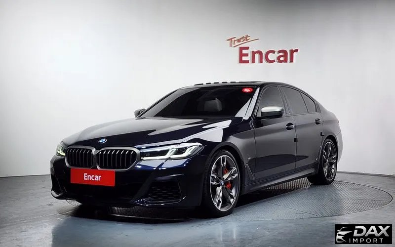 BMW 5-Series M550i xDrive