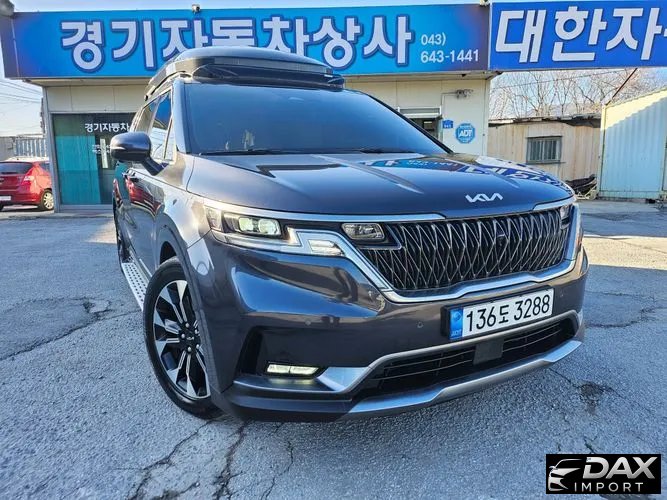 Kia Canival 9-Seater Signature