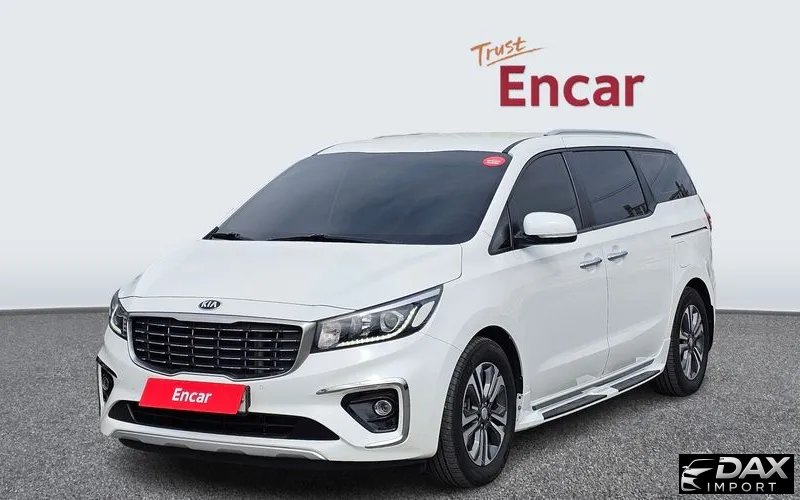 Kia Canival 9-Seater Luxury
