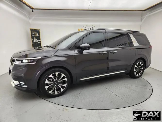 Kia Canival 9-Seater Signature