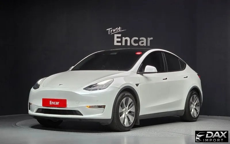 Tesla Model Y Long Range AWD