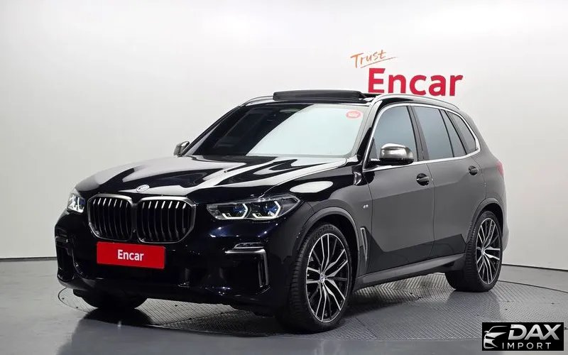 BMW X5 M50i