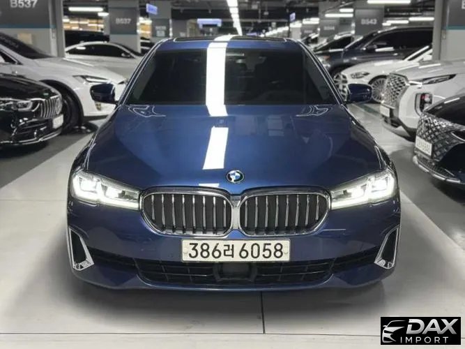 BMW 5-Series 530e Luxury