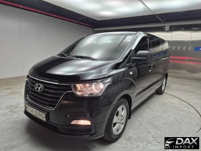 Hyundai Starex Wagon 11-Seater