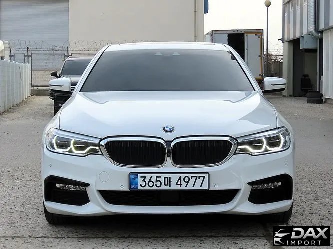 BMW 5-Series 530i M Sport Package Plus