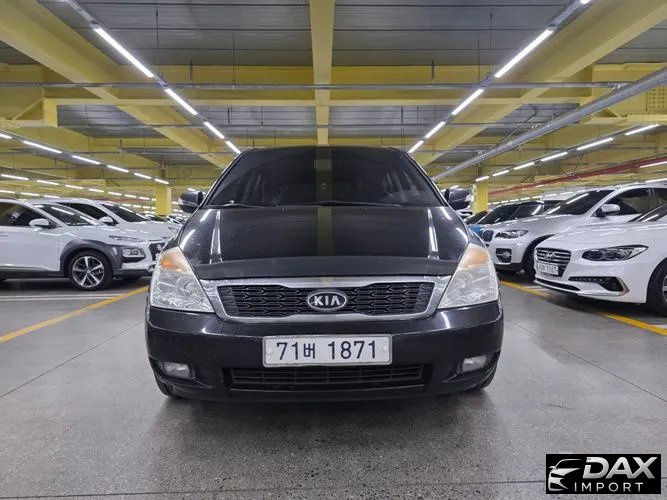 Kia Canival EasyMove 11-seater GLX Standard