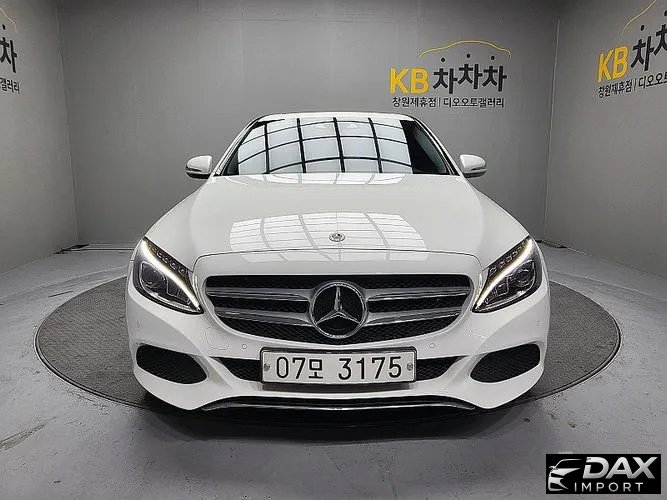 Mercedes-Benz C-Class C200 Avantgarde