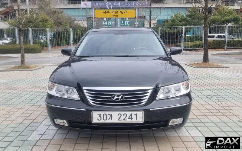 Hyundai Grandeur Q270 Luxury
