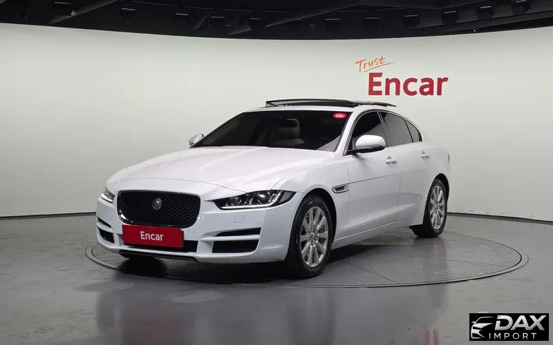 Jaguar XE 20t Prestige