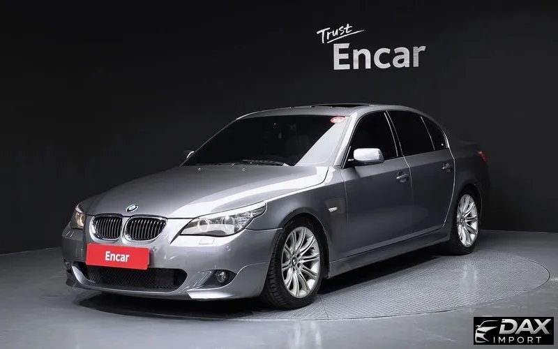 BMW 5-Series 528i Sedan Sports