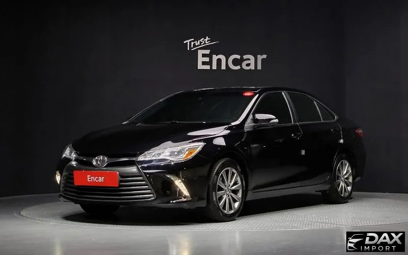 Toyota Camry 2.5 XLE