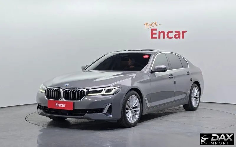 BMW 5-Series 520i Luxury